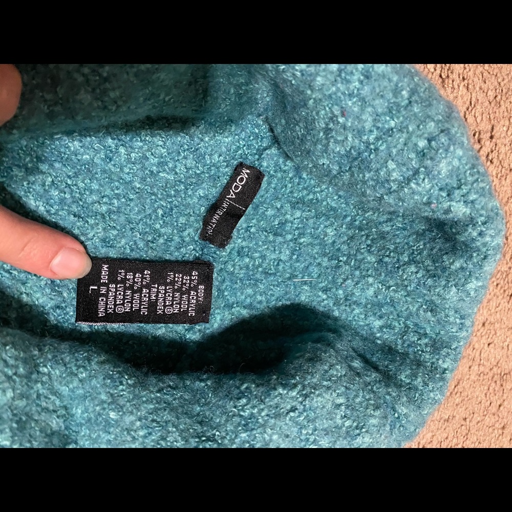 Sweaters MODA - Picture 3 of 5